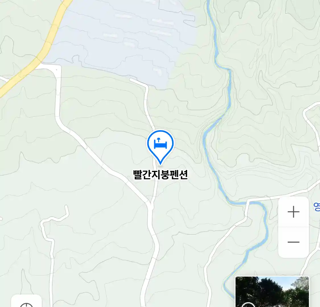빨간지붕펜션 위치