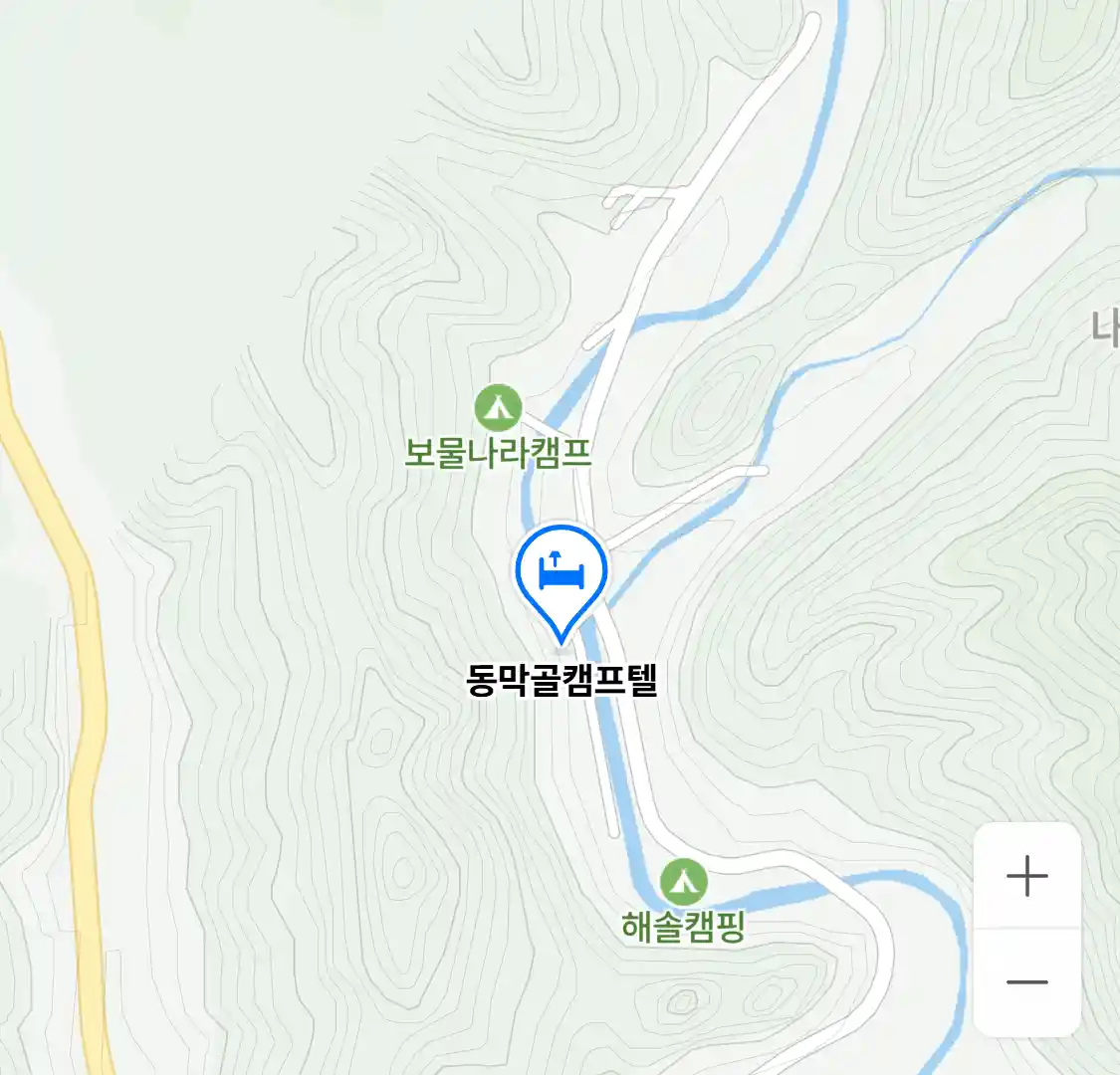 동막골캠프텔 위치